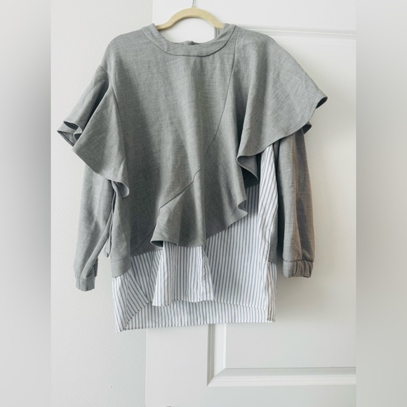 Zara Tops - Zara Gray and White Layered Blouse